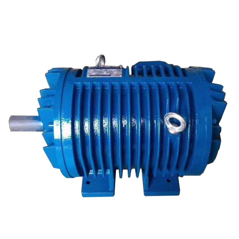 What issues should be paid attention to when using three-phase asynchronous motors in roller motors?