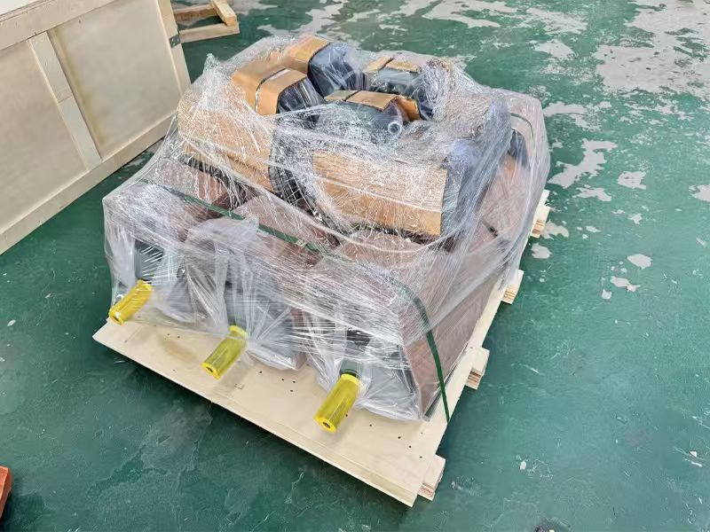 Three-phase asynchronous explosion-proof motors were delivered smoothly